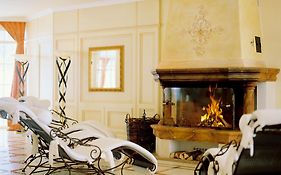 Wellnesshotel ...liebes Rot-Flüh